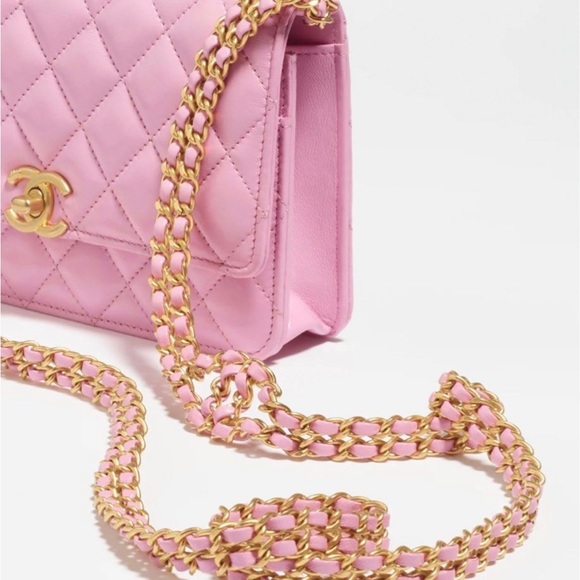Chanel Wallet on Chain (Pink) double chain with Chanel Logo - Picture 5 of 8
